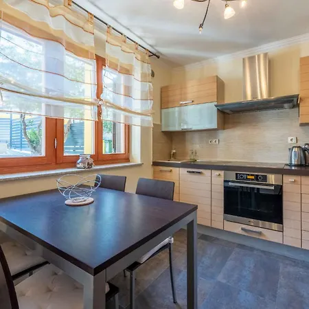 Holiday home In 45069 Selce